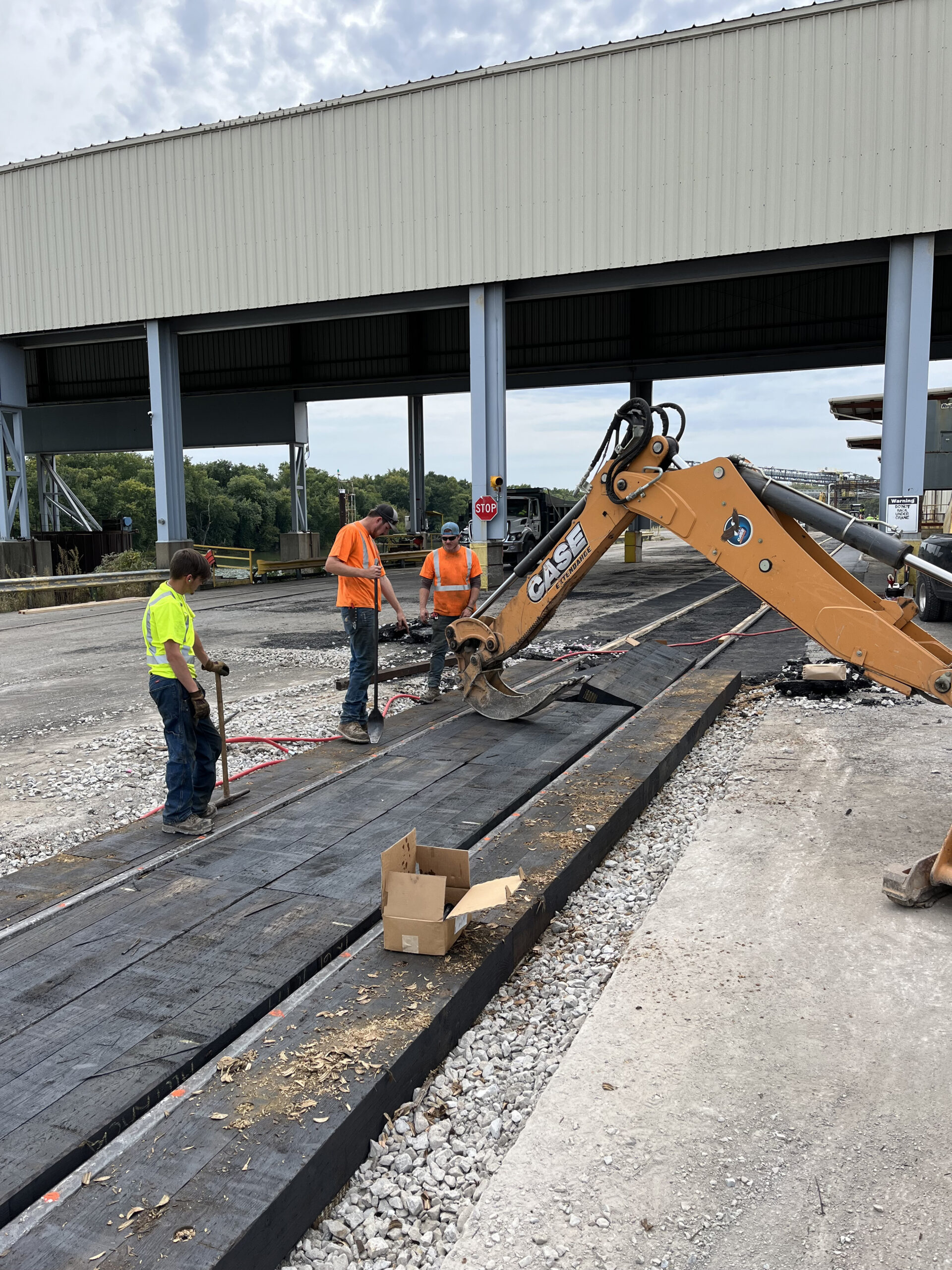 lg-new-crossing-installation-scaled